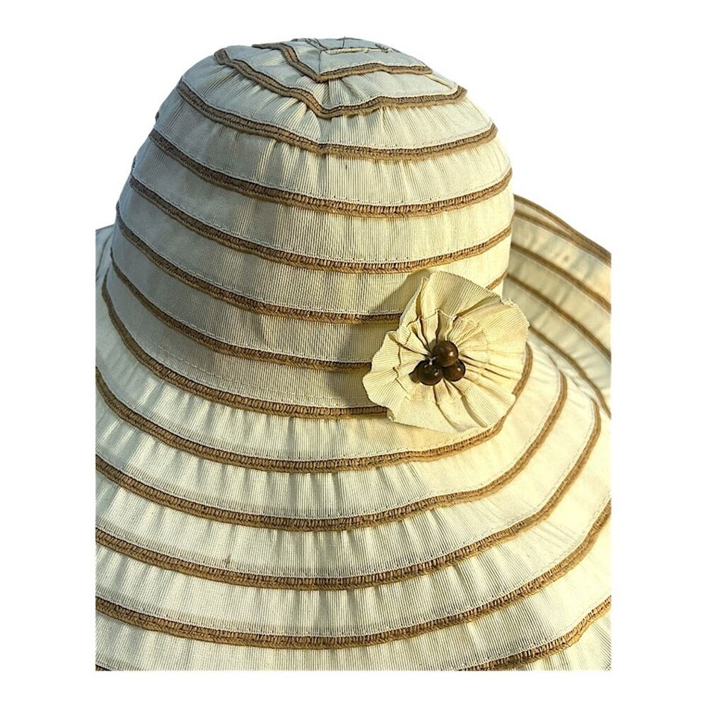 Vintage Fabric Cream and Brown Wide-Brimmed SunHat with wire edges to adjust OS